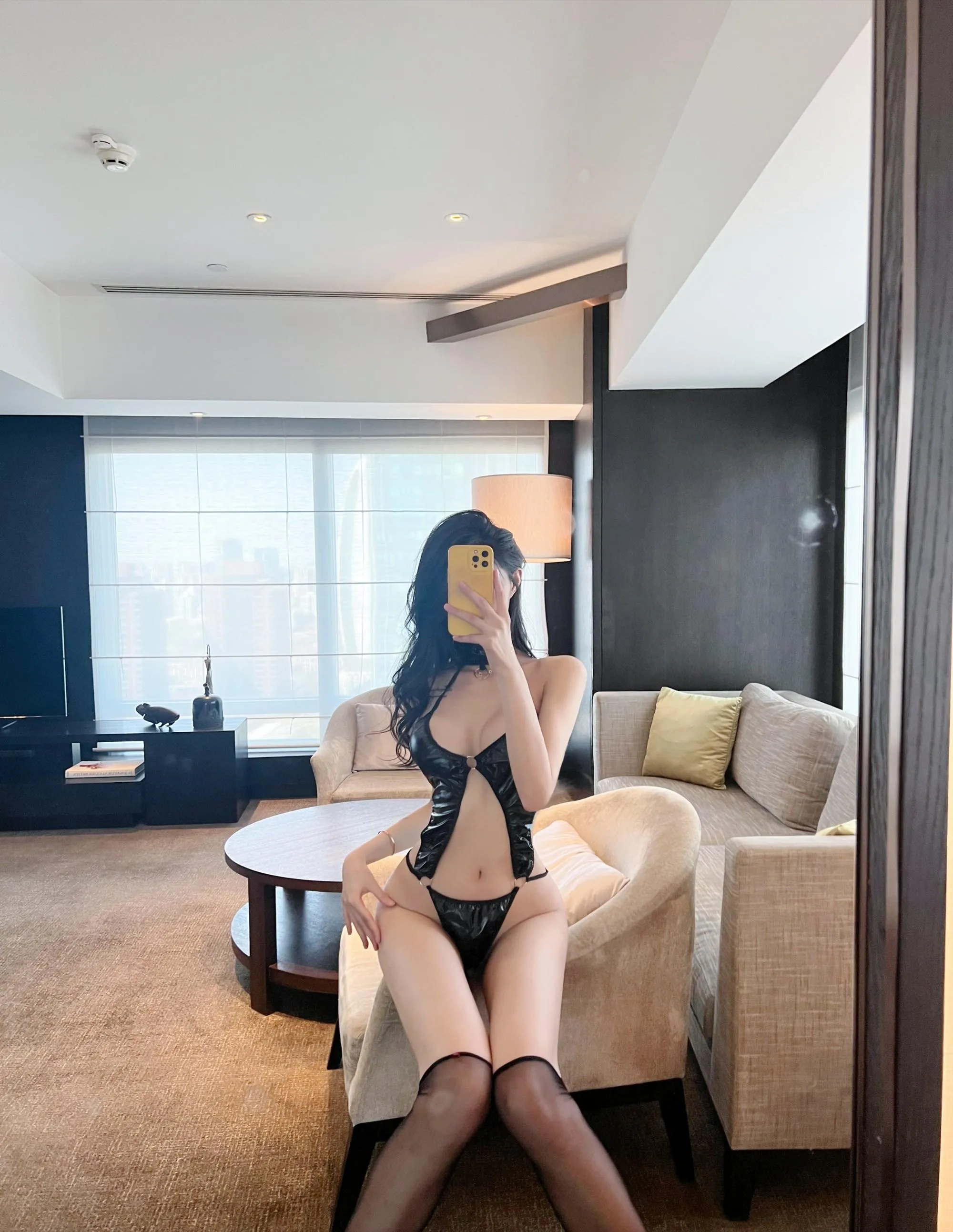 NO.029 葛征GEZHENG – 红底高跟 [23P]插图2